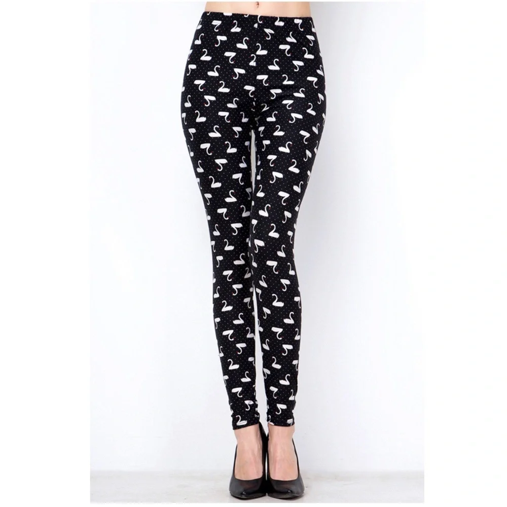 White Swan Soft Black Stretch Leggings NEW - Picture 2 of 5